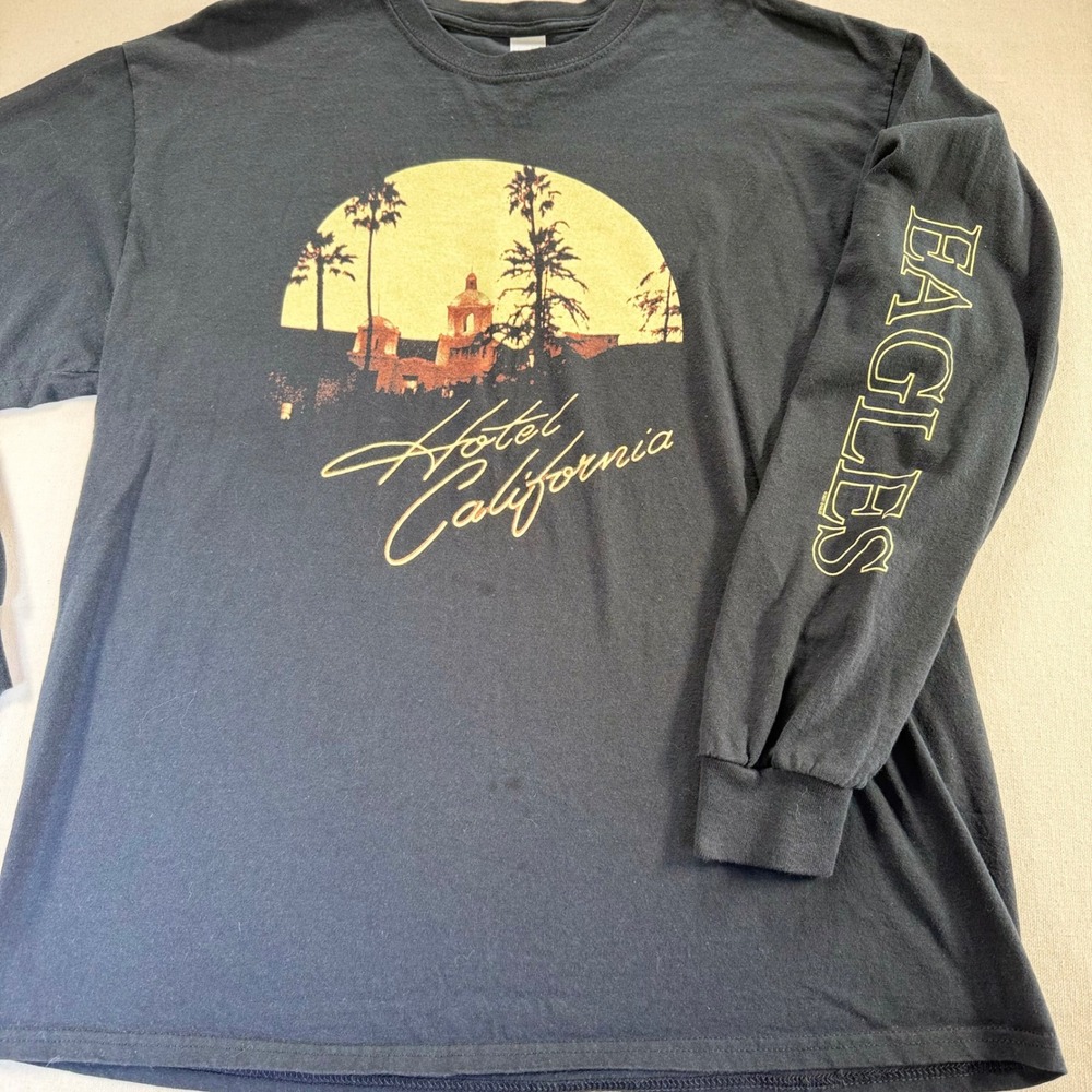 Eagles Hotel California 2021 Tour Shirt Long Sleeve Black Mens XL Gildan Cotton - Picture 2 of 11